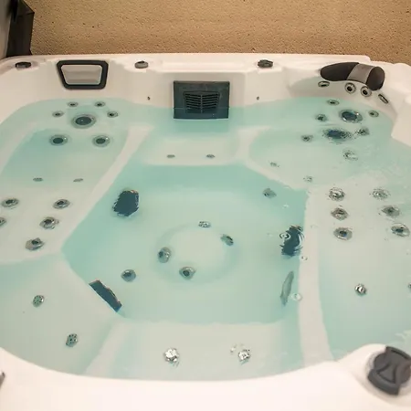 度假居 Grand Le Saule En Scie - 3 Etoiles - Chauffe, 12 A 14 Pers, Jardin Clos, 30 Mn Puydufou *