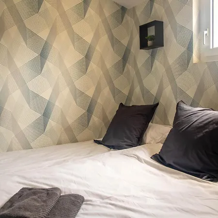 Grand Le Saule En Scie - 3 Etoiles - Chauffe, 12 A 14 Pers, Jardin Clos, 30 Mn Puydufou * Nueil-sous-les-Aubiers