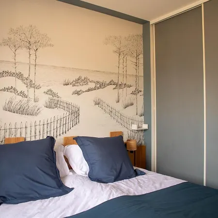 Grand Le Saule En Scie - 3 Etoiles - Chauffe, 12 A 14 Pers, Jardin Clos, 30 Mn Puydufou Nueil-sous-les-Aubiers