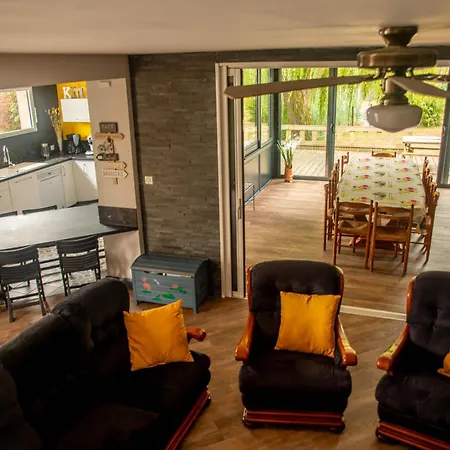 Grand Le Saule En Scie - 3 Etoiles - Chauffe, 12 A 14 Pers, Jardin Clos, 30 Mn Puydufou