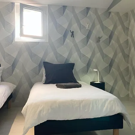 Grand Le Saule En Scie - 3 Etoiles - Chauffe, 12 A 14 Pers, Jardin Clos, 30 Mn Puydufou