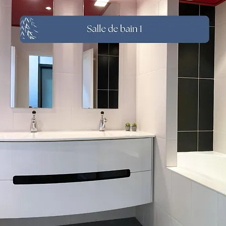 Grand Le Saule En Scie - 3 Etoiles - Chauffe, 12 A 14 Pers, Jardin Clos, 30 Mn Puydufou Nueil-sous-les-Aubiers