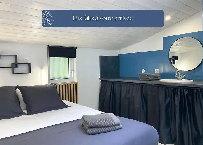 Grand Le Saule En Scie - 3 étoiles - Chauffé, 12 à 14 Pers, Jardin Clos, 30 Mn Puydufou Nueil-sous-les-Aubiers