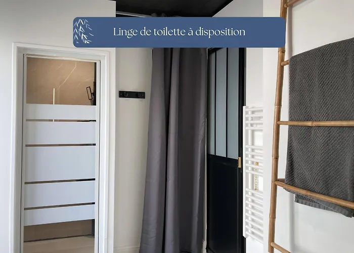 Сasa de vacaciones Grand Le Saule En Scie - 3 étoiles - Chauffé, 12 à 14 Pers, Jardin Clos, 30 Mn Puydufou *